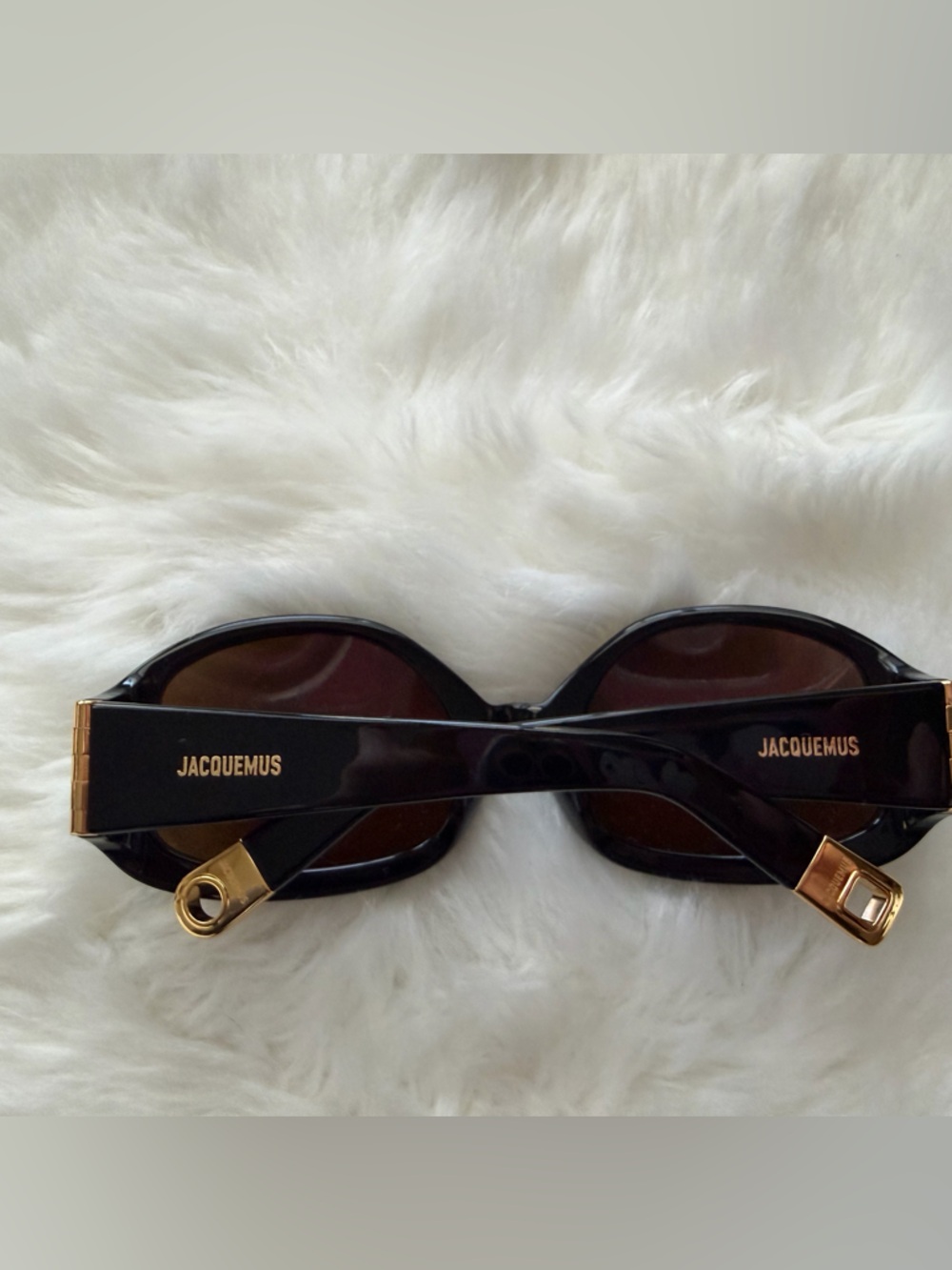 New! Jacquemus Black Frame Sunglasses with Brown Lenses - Picture 5 of 12
